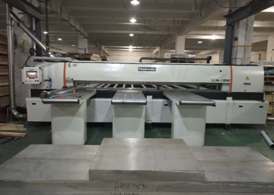 4000r/Min High Speed Saw Machine CNC